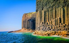 staffa-island-shore-scotland.jpg