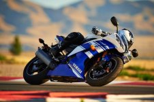 2014-Yamaha-R6-wallpapers-03-1024x682.jpg