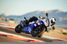 2014-Yamaha-R6-wallpapers-15-1024x682.jpg