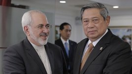 353777_Iran-Indonesia-Zarif.jpg