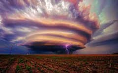 storm-lighting-field.jpg