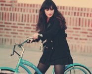 500-days-of-summer-actress-beautiful-bicycle-charming-Favim.com-450939.jpg