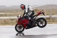 2009-honda-cbr600rr-abs1.jpg