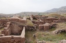 شهرتاریخی ماداکتو-دره-شهرامروزی.jpg