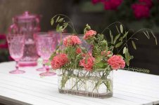 2018-geraniums-summer-table-decoration-06-1533080856.jpg