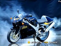 suzuki_gsx-R_7504.jpg