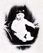 Baby-hitler.jpg