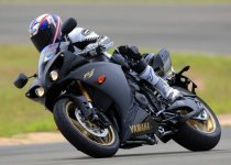 Yamaha-R1-Black-Beast.jpg