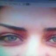 دخترچشم آبی